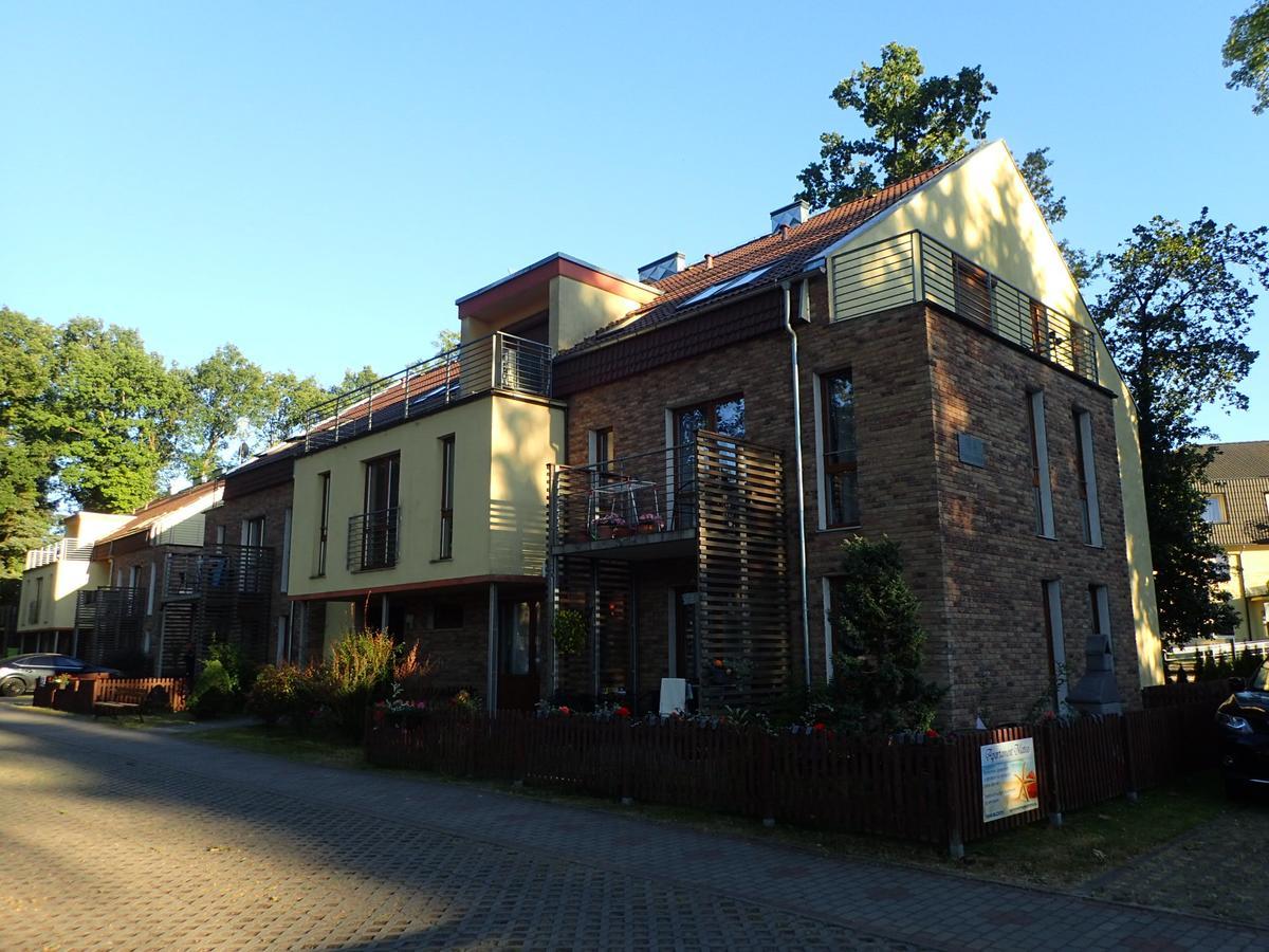 Sea Life Apartment 里沃 外观 照片